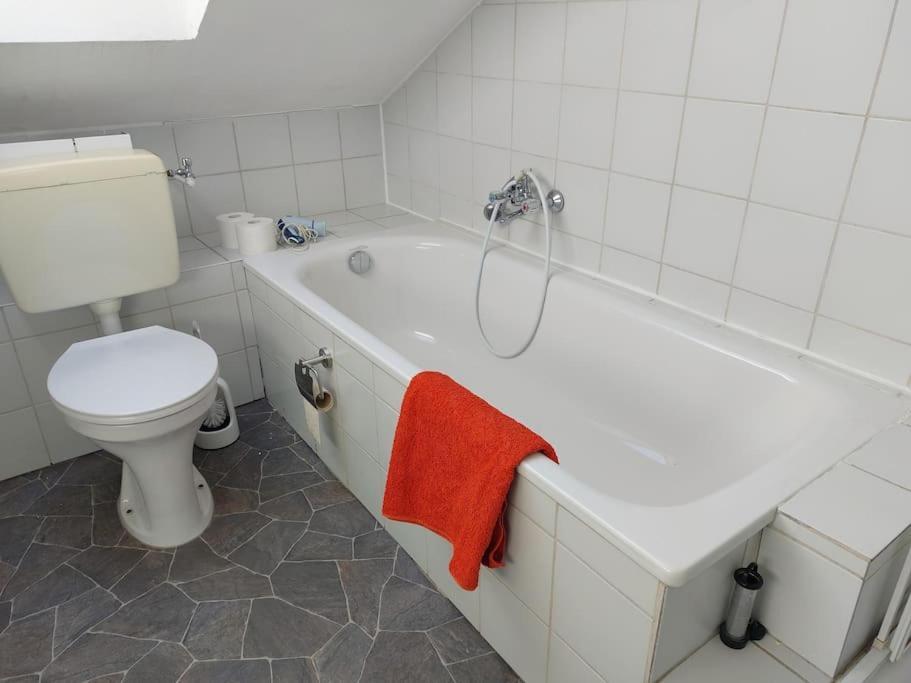 Helle Ruhige Zimmer Zu Vermieten Kassel Buitenkant foto