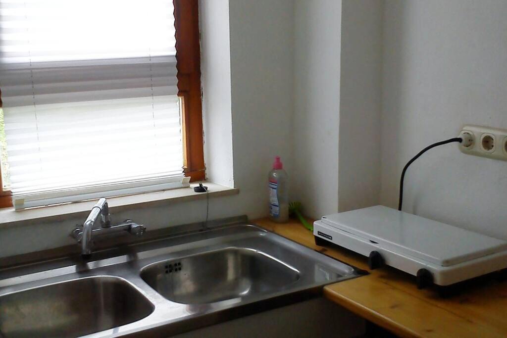 Helle Ruhige Zimmer Zu Vermieten Kassel Buitenkant foto